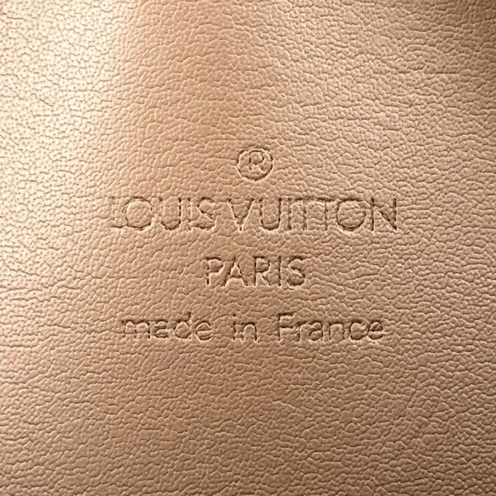 Louis Vuitton Monogram Vernis Bedford Bag
Authentic - Picture 10 of 17